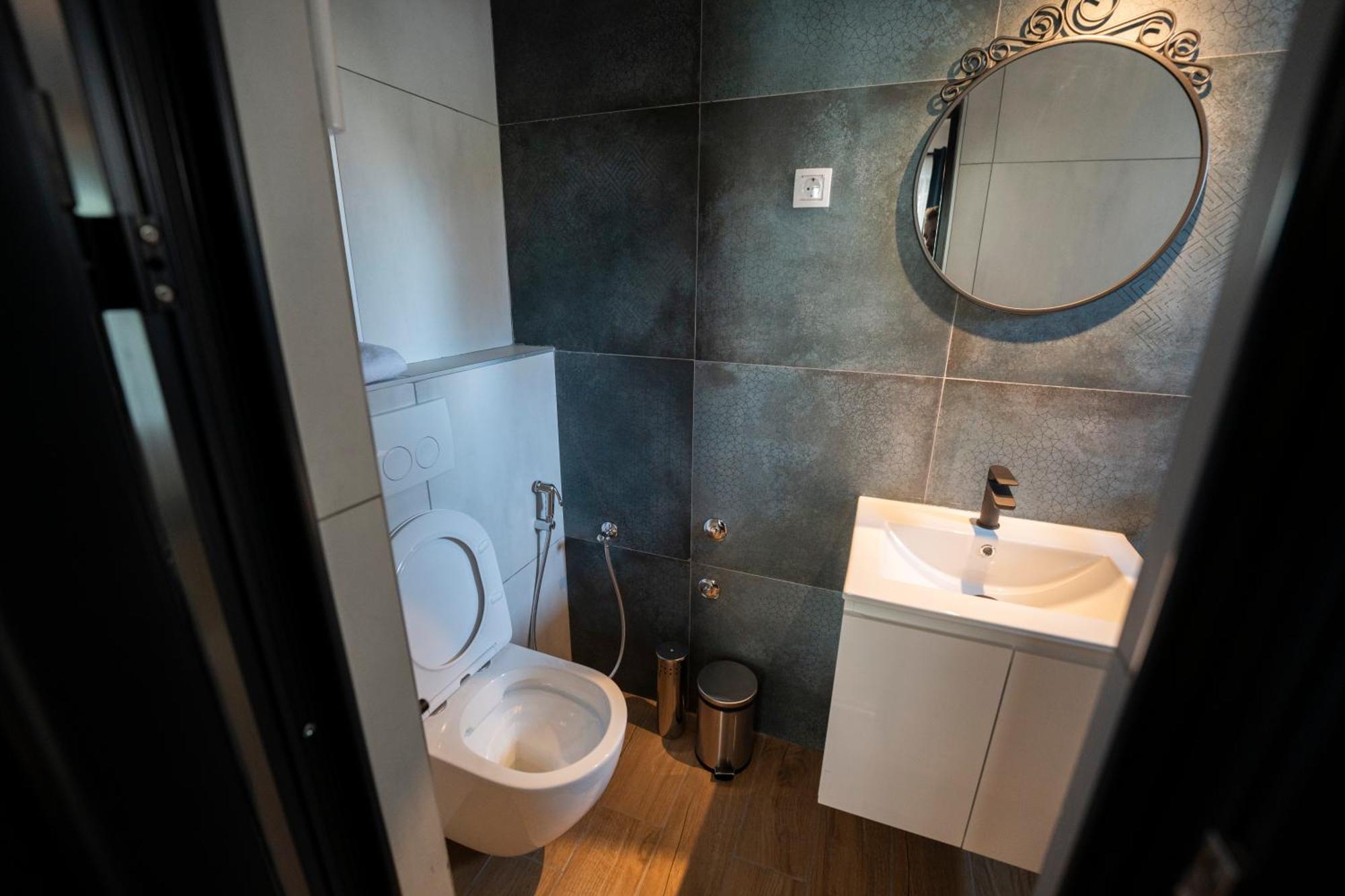 Cozy Nook B&B - Free Private Parking 诺威萨 外观 照片
