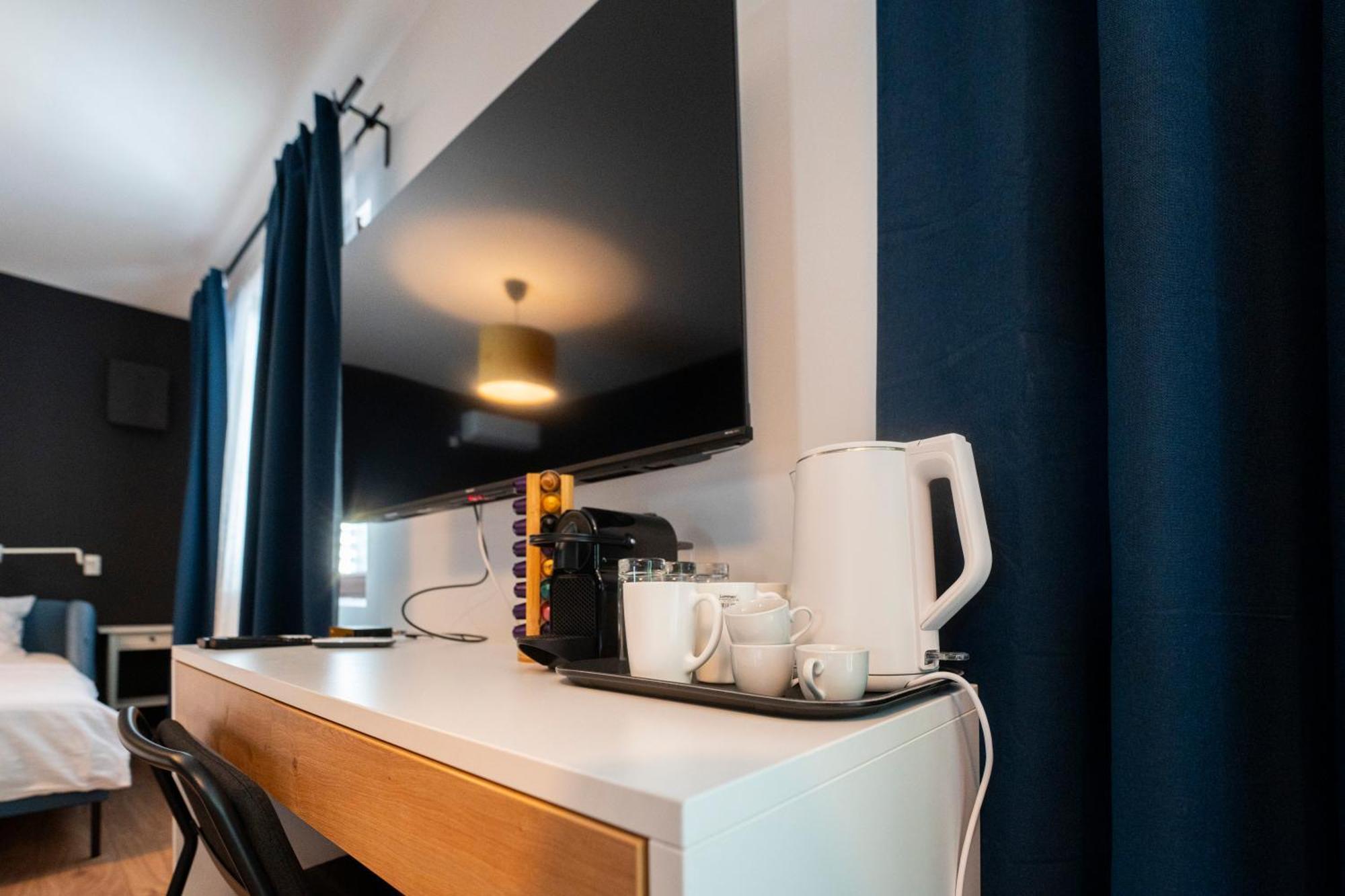 Cozy Nook B&B - Free Private Parking 诺威萨 外观 照片